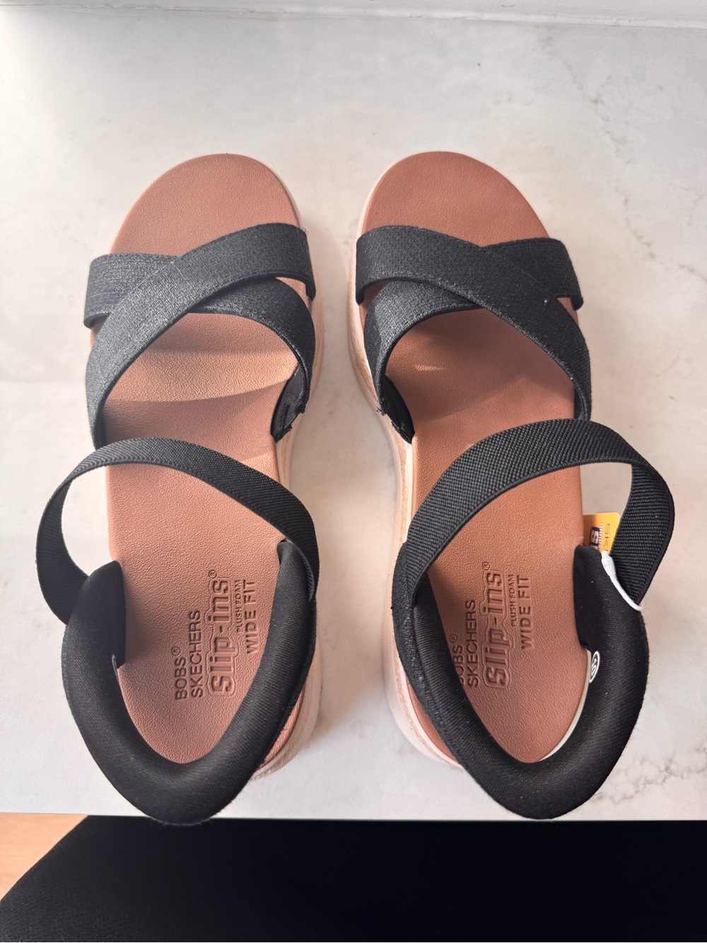 BNWT Skechers SLIP ON- Comfort Fit
